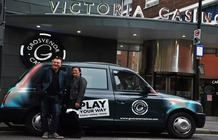 Taxi y casino, la diversión de los juegos de azar para llevar
