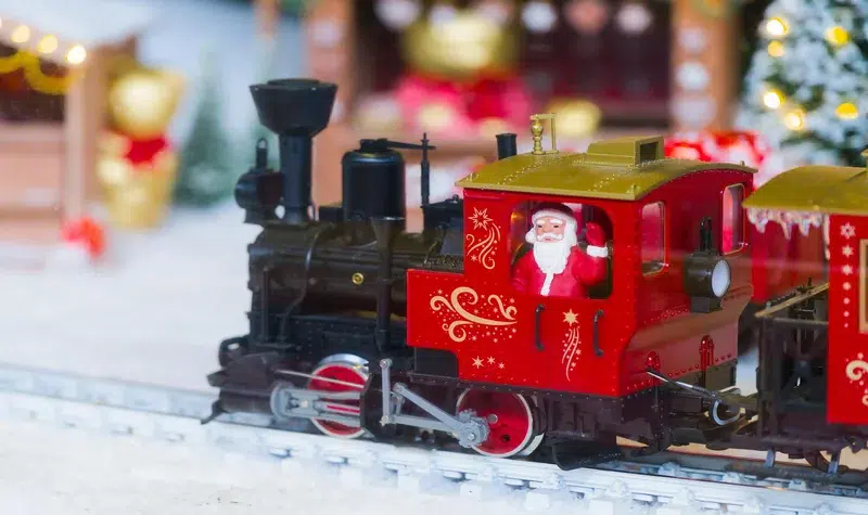 Latribet recibe la navidad con La Fábrica de Santa