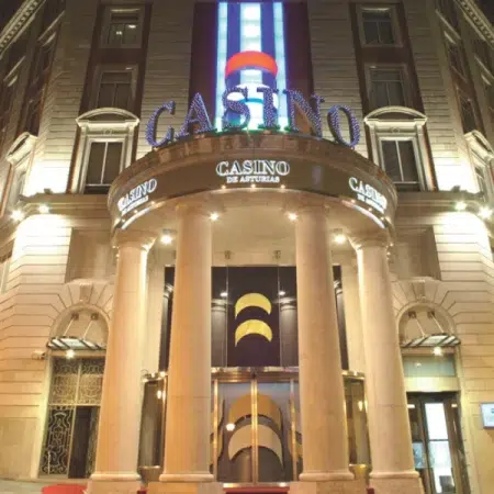 El centro de entretenimiento asturiano del punto neurálgico de Gijón