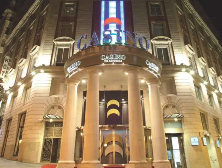 El centro de entretenimiento asturiano del punto neurálgico de Gijón